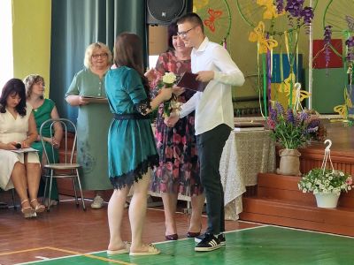 Veiksmīgu tālāko ceļu!