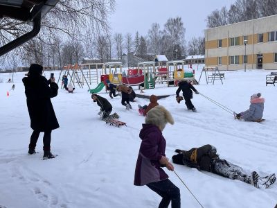 Svinam Meteņdienu