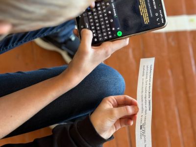 Rakstīja gramatiski pareizas īsziņas audzinātājai