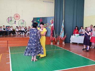 Sveicam jauno kolēģi Sandru Medni