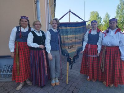  Folkloras festivālā 