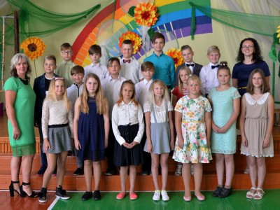 Zinību diena