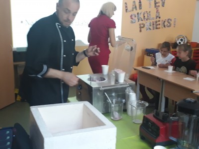 Saldējuma meistara darbnīca