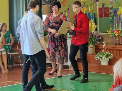 Veiksmīgu tālāko ceļu!