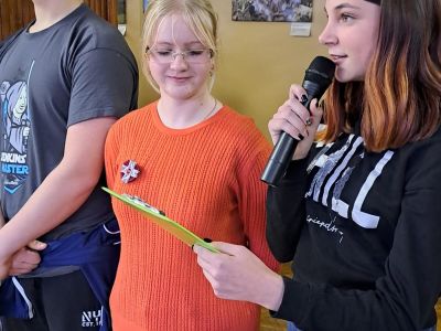 9.b klase stāsta, kas viņiem ir Latvija