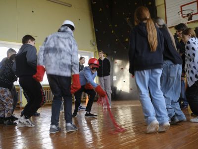 Skolas somas nodarbība Fotogrāfija un performance