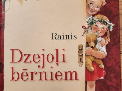 Septembris- dzejas un ziedu mēnesis