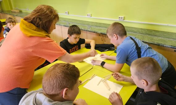 Dabaszinātņu ekspertu vieslekcija Krustpils pamatskolā