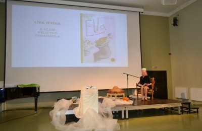 Sestās klases skolniece iegūst titulu 